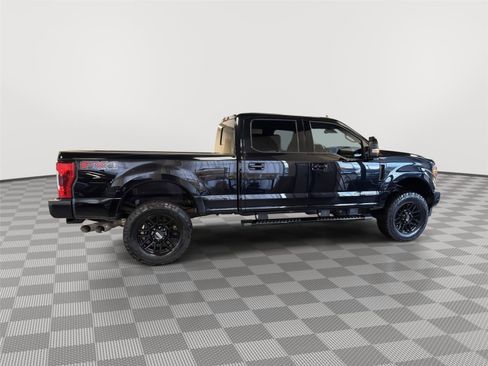 Used 2019 Ford F350 Lariat w/ Lariat Ultimate Package image 6