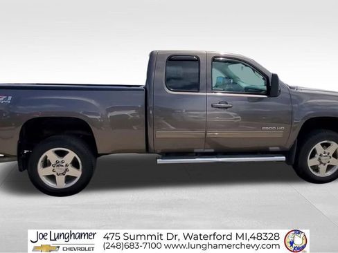Used 2013 GMC Sierra 2500 SLT w/ SLT Convenience Package AWD/4WD image 10