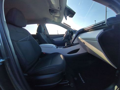 Certified 2022 Hyundai Tucson SEL image 33