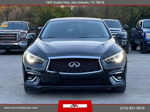 Used 2018 INFINITI Q50 Luxe w/ Sensory Package (Luxe) image 3