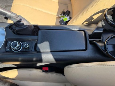 Used 2016 MAZDA MX-5 Miata Grand Touring RWD image 31