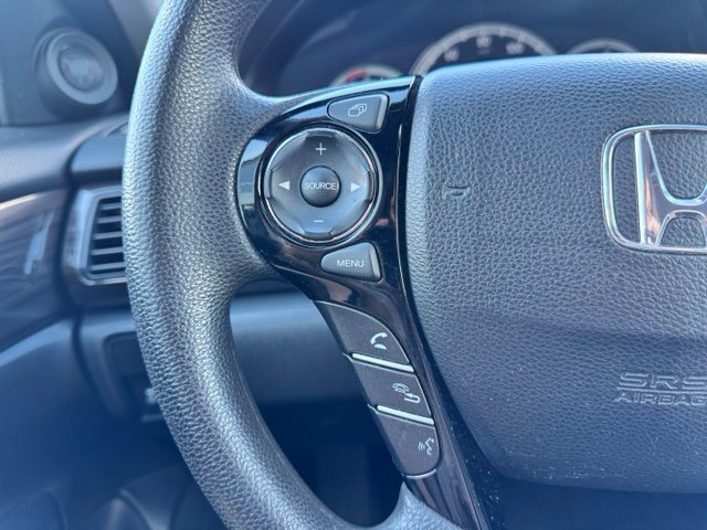 Used 2017 Honda Accord EX image 18