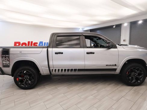 Used 2022 RAM 1500 Limited AWD/4WD image 6