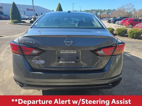 Used 2024 Nissan Altima 2.5 SV image 5