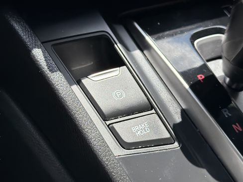 Used 2019 Honda CR-V EX image 22