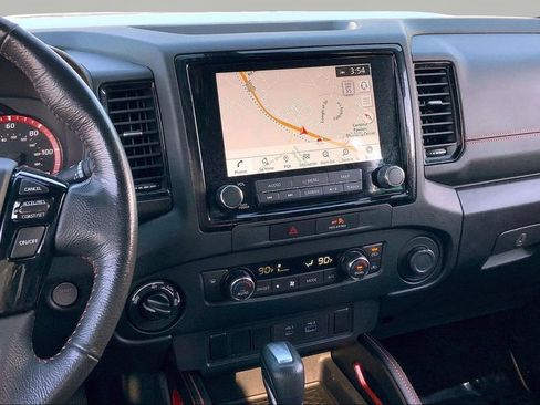 Used 2022 Nissan Frontier PRO-4X w/ Off-Road Protection Package image 9