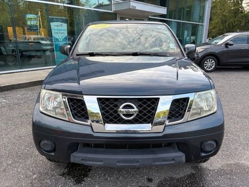 Used 2016 Nissan Frontier SV RWD image 8
