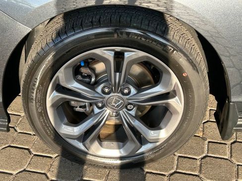 Used 2024 Honda Accord EX image 17