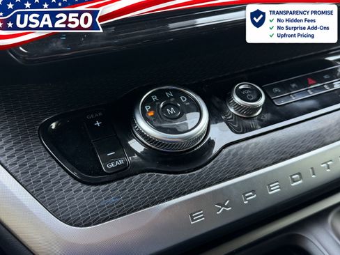 New 2026 Ford Expedition Max Platinum w/ Stealth Performance Package AWD/4WD image 16