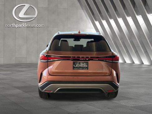 Certified 2024 Lexus RX 350 Premium Plus w/ Convenience Package FWD image 28