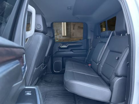 Certified 2023 GMC Sierra 1500 SLT AWD/4WD image 14