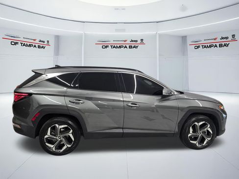 Used 2023 Hyundai Tucson Limited w/ Cargo Package AWD/4WD image 7