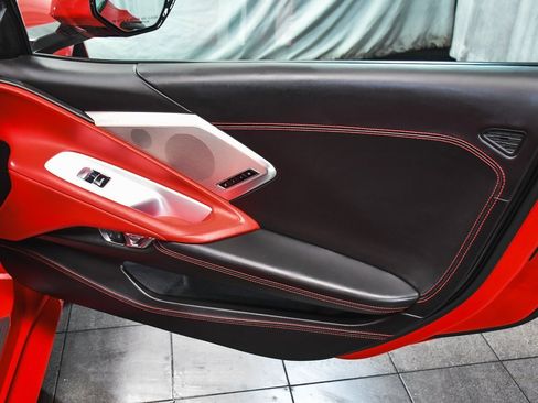 Used 2024 Chevrolet Corvette Stingray w/ Z51 Performance Package image 16