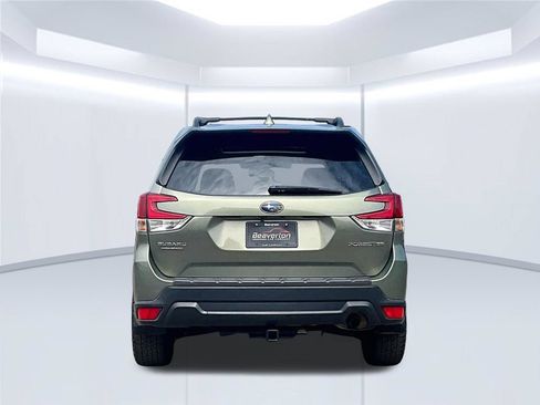 Used 2019 Subaru Forester Premium w/ All-Weather Package AWD/4WD image 6