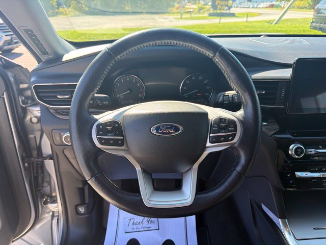 Used 2022 Ford Explorer Limited AWD/4WD image 24