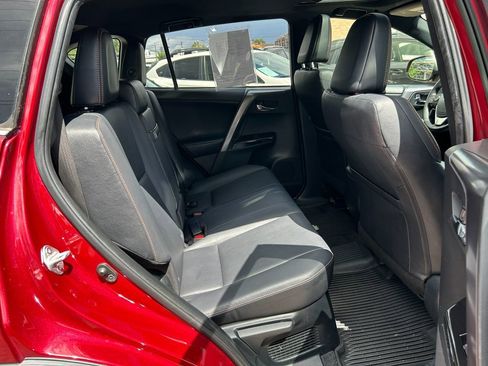 Used 2018 Toyota RAV4 SE w/ Advanced Technology Package AWD/4WD image 20