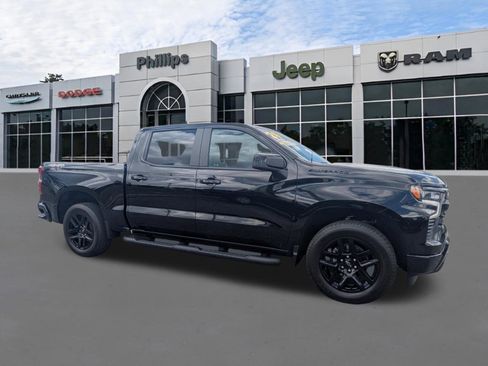 Used 2024 Chevrolet Silverado 1500 RST w/ Rally Edition image 2