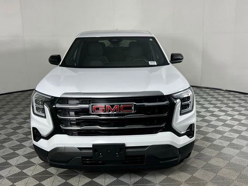 Used 2025 GMC Terrain Elevation image 11