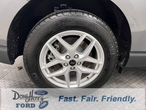 Used 2024 Ford Edge SEL image 15