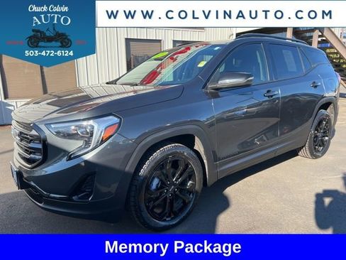 Used 2020 GMC Terrain SLT w/ Preferred Package image 2