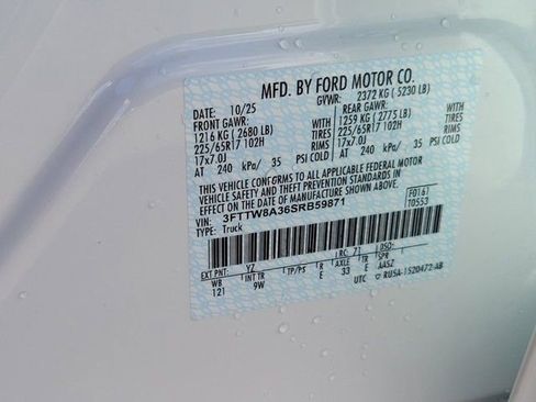 New 2025 Ford Maverick XL image 13