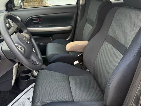 Used 2006 Scion xA image 13