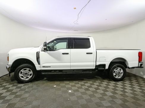 Used 2025 Ford F350 XLT image 6
