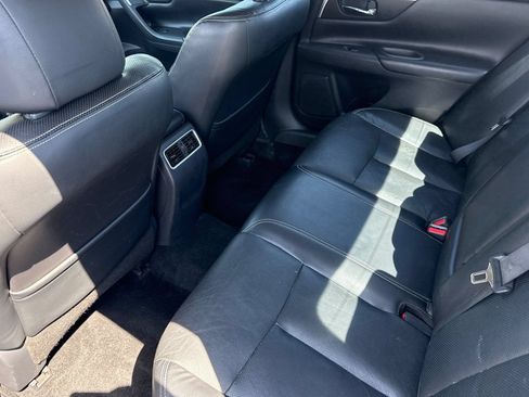 Used 2018 Nissan Altima 2.5 SL FWD image 12