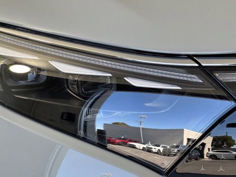 New 2026 Mercedes-Benz EQS 400 4MATIC SUV image 11