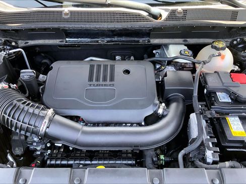 Used 2023 Chevrolet Blazer LT w/ Driver Confidence Package FWD image 32