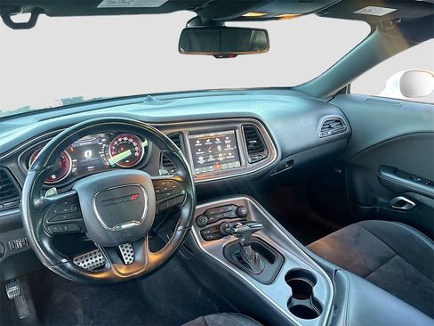 Used 2019 Dodge Challenger R/T Scat Pack image 22
