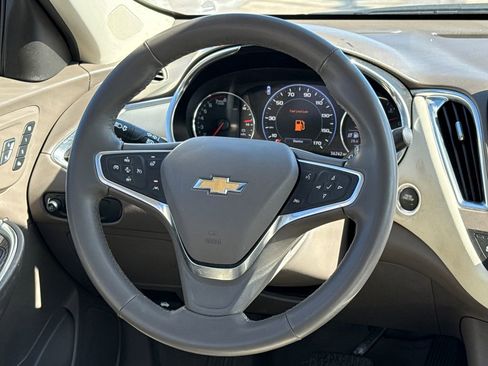 Used 2024 Chevrolet Malibu LT FWD image 13