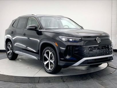 New 2026 Volkswagen Tiguan SE