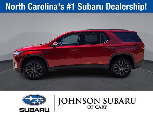 Used 2023 Chevrolet Traverse RS FWD image 10