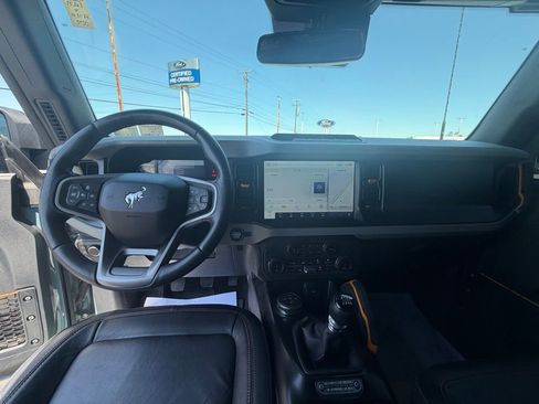 Used 2022 Ford Bronco Badlands AWD/4WD image 15