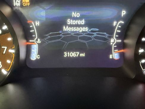 Used 2023 Jeep Compass Latitude AWD/4WD image 9