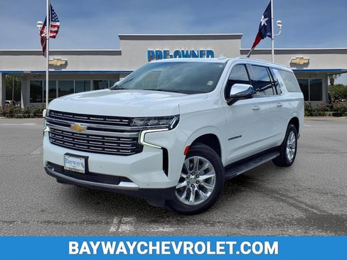 Used 2021 Chevrolet Suburban Premier w/ Premium Package RWD image 1