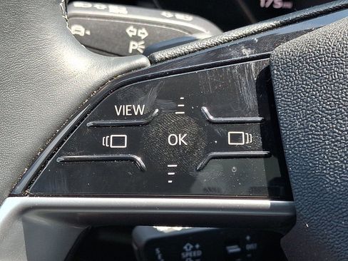 Used 2025 Audi Q5 Premium w/ Convenience Package AWD/4WD image 22