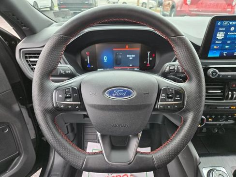 Used 2025 Ford Escape ST-Line AWD/4WD image 31