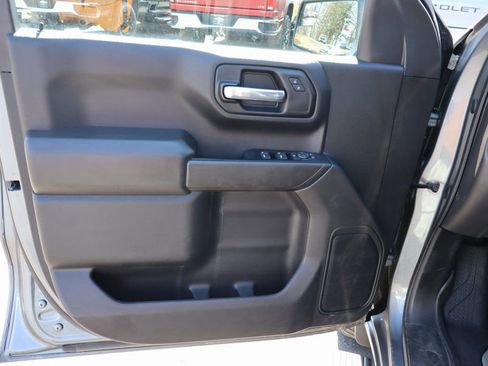 Used 2022 Chevrolet Silverado 1500 Custom Trail Boss w/ Safety Confidence Package image 17