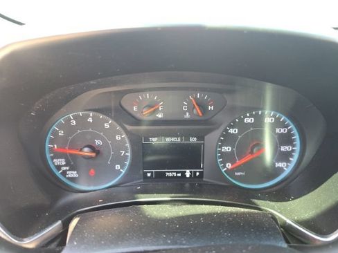 Used 2020 Chevrolet Equinox LS FWD image 7
