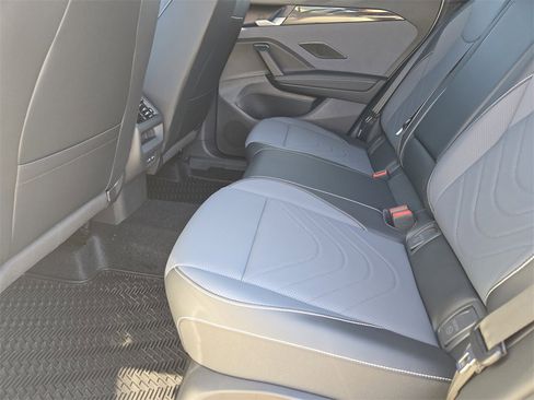 New 2026 Volkswagen Tiguan SE R-Line image 23