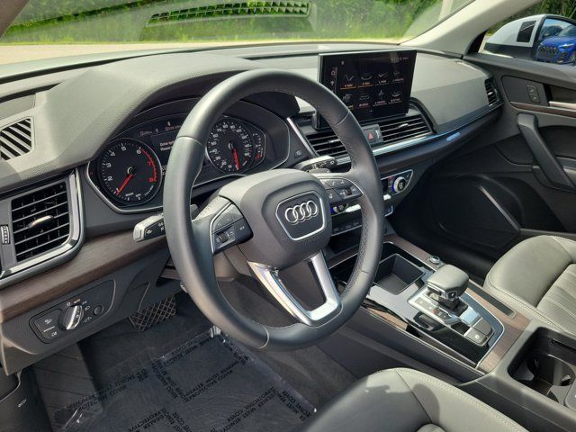 Used 2022 Audi Q5 2.0T Premium AWD/4WD image 17