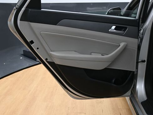 Used 2016 Hyundai Sonata SE image 38