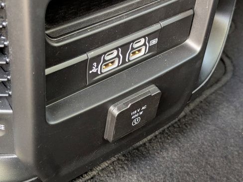 Used 2020 RAM 1500 Big Horn AWD/4WD image 29