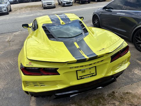 Used 2024 Chevrolet Corvette E-Ray w/ Stealth Interior Trim Package AWD/4WD image 7