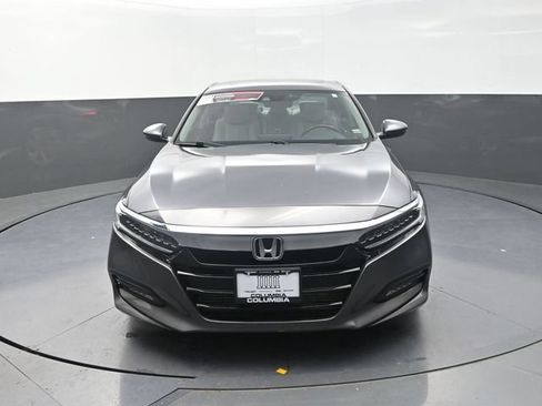 Used 2019 Honda Accord Touring image 4