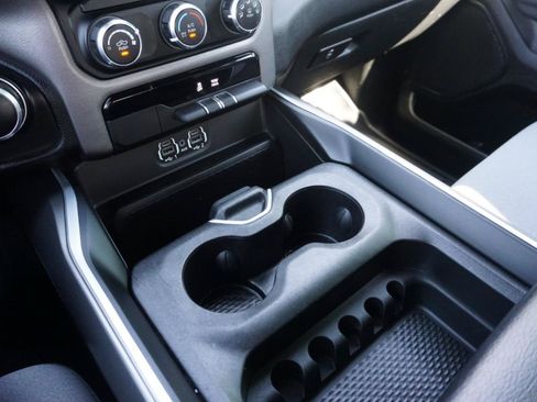 Used 2022 RAM 1500 Big Horn AWD/4WD image 21