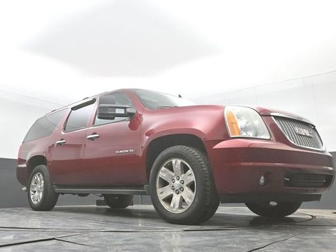 Used 2010 GMC Yukon XL SLT AWD/4WD image 41
