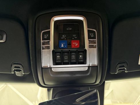 Used 2022 RAM 1500 Limited AWD/4WD image 16